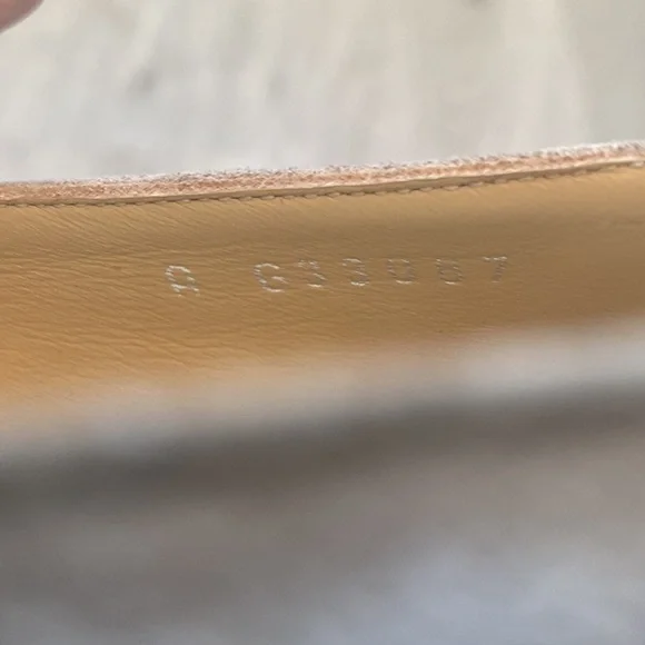 CHANEL Tan and Black Women's Shoes - Picture 8 of 16